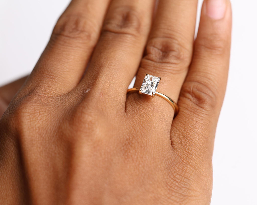 Radiant Cut 1 carat F Color VS1 Clarity IGI Certified Elongated Radiant Cut Lab Grown Diamond Solitaire Engagement Ring 14k Gold