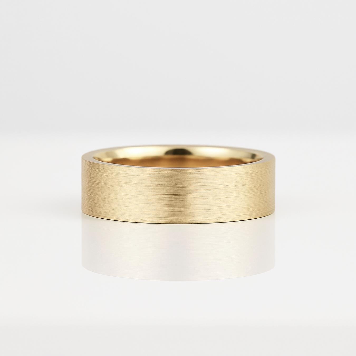Round Cut Lab Diamond Men's Comfort Fit Wedding Band