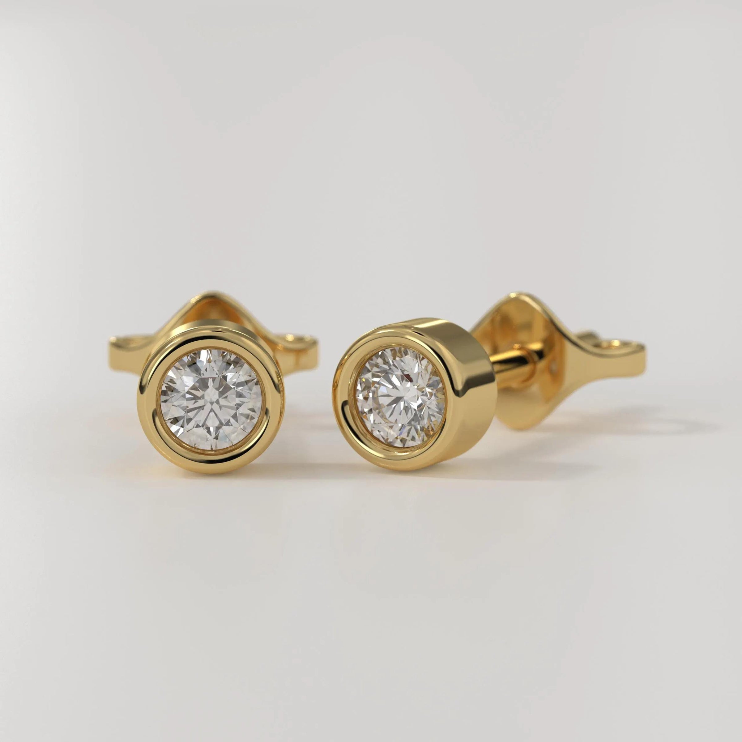 0.20 CT Round Diamond Stud Earrings, 14K Gold