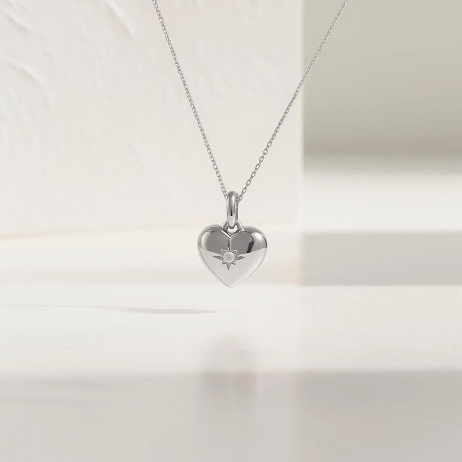 Heart Pendant Round Diamond Necklace