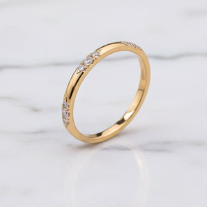 Flush Set Round Cut Diamond Eternity Wedding Band