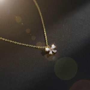 14K Gold Diamond Bow Ribbon Necklace