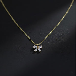 14K Gold Diamond Bow Ribbon Necklace