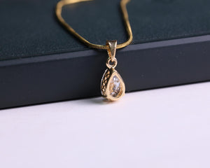 Pear Lab Diamond Solitaire Pendant, 14K Gold