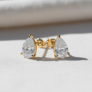Pear Lab Diamond Stud Earrings