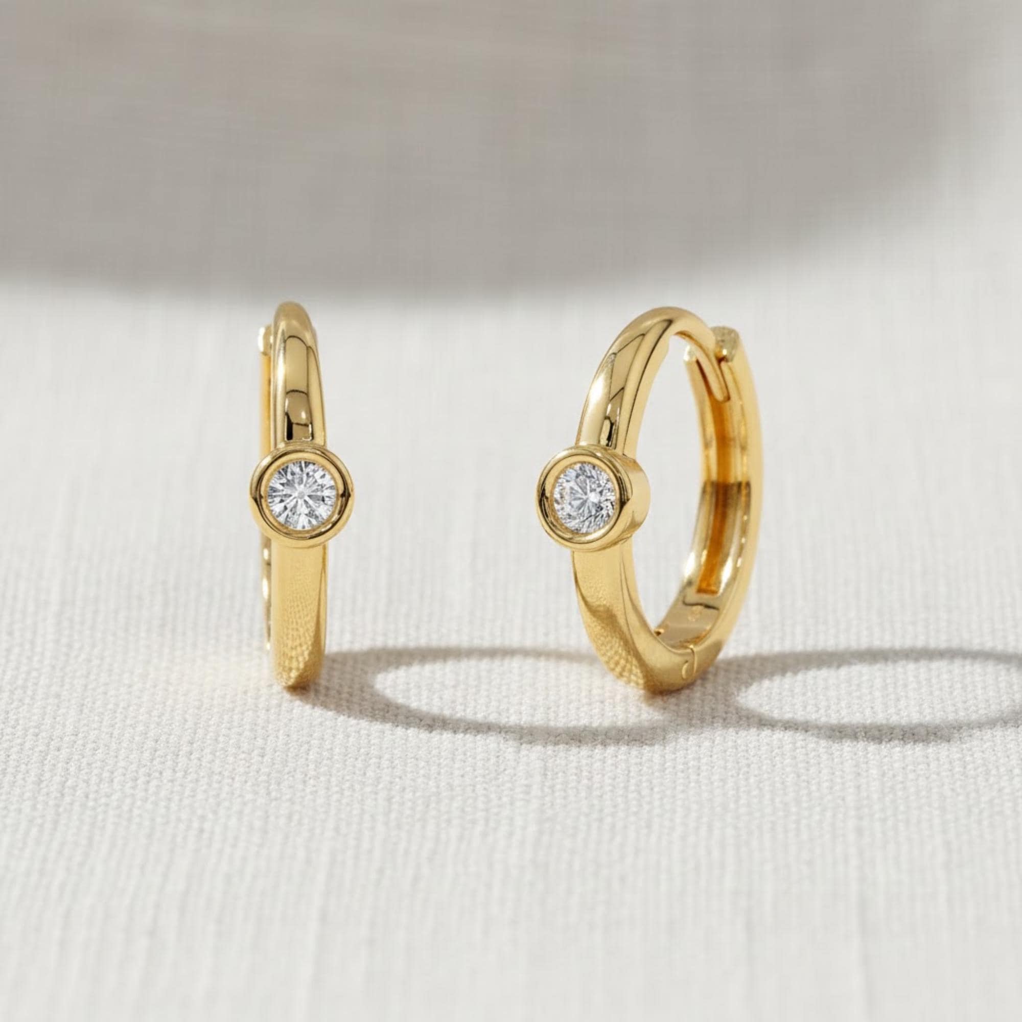 14K Gold Round Diamond Hoop Earrings