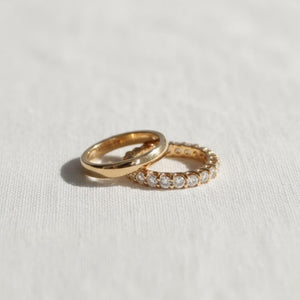 Minimalist Wedding Eternity Diamond Band Set For Bride