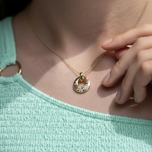 14K Gold Floating Diamond Circle Necklace