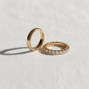 Minimalist Wedding Eternity Diamond Band Set For Bride