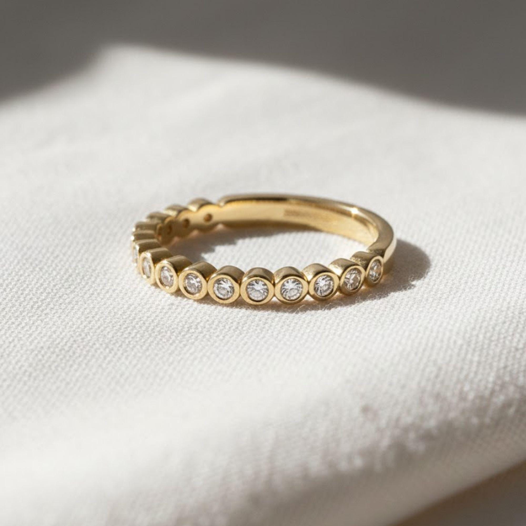 14K Gold Round Lab Diamond Wedding Band