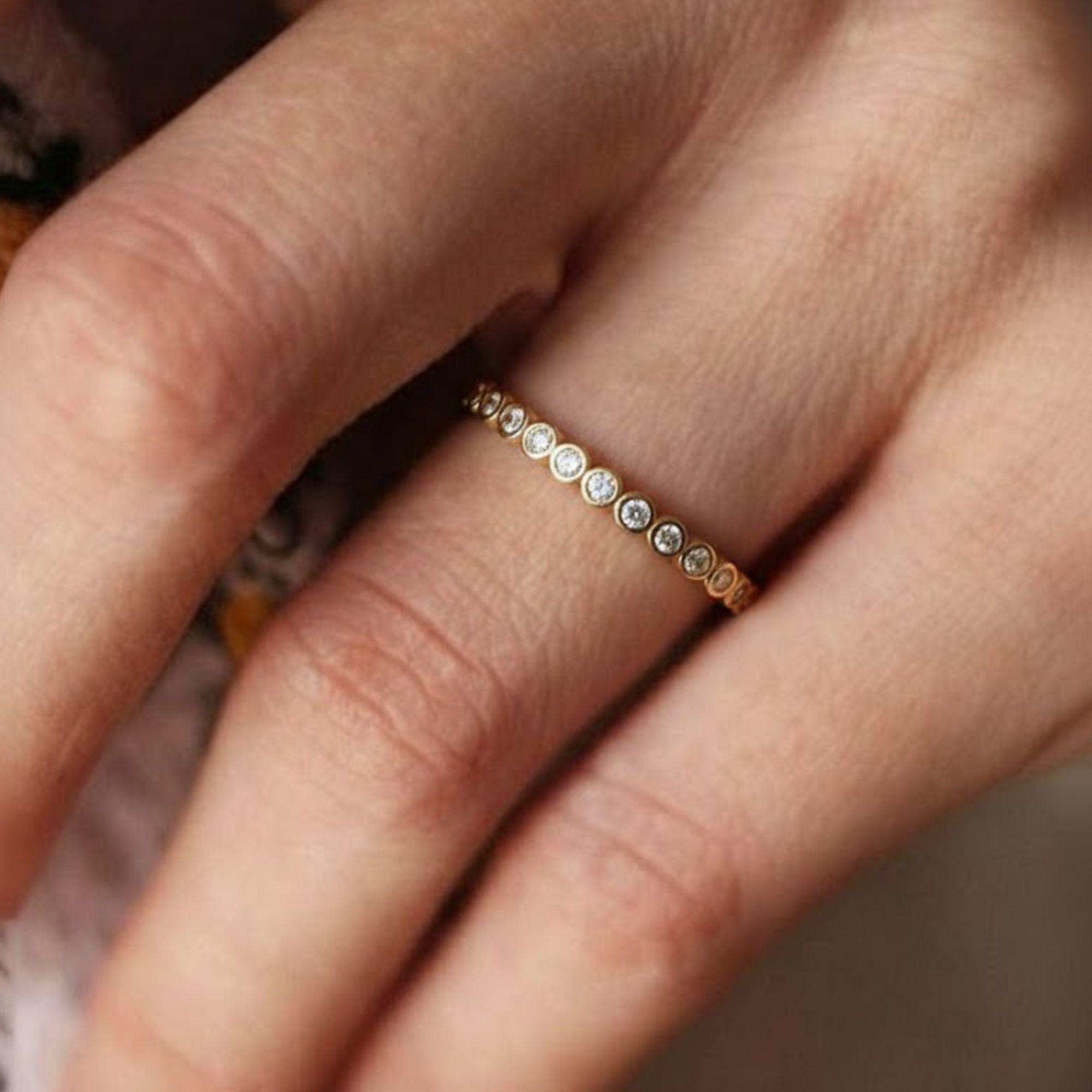 14K Gold Round Lab Diamond Wedding Band
