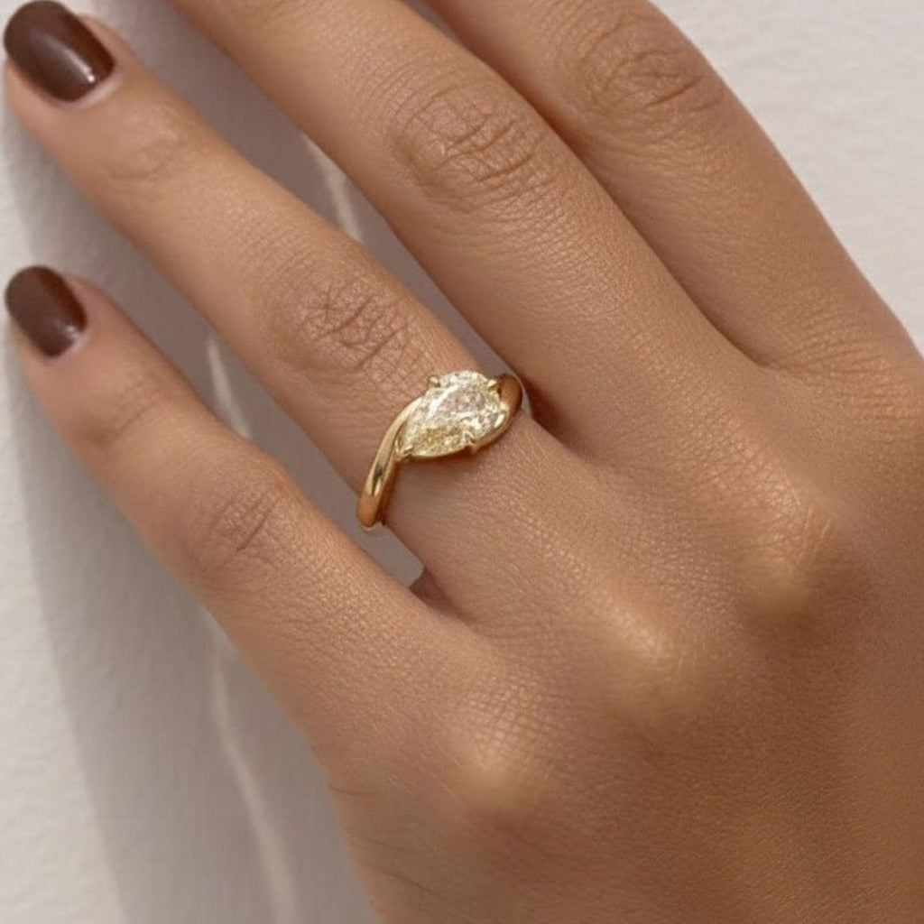 2ct Yellow Pear Lab Diamond Pinky Ring IGI Certified | Promise Ring | Gold Teardrop Gift