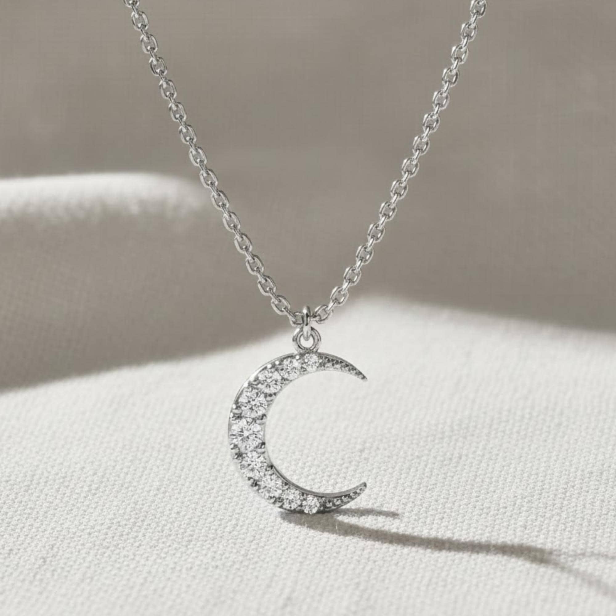 14K Solid Gold Crescent Moon Pendant Necklace