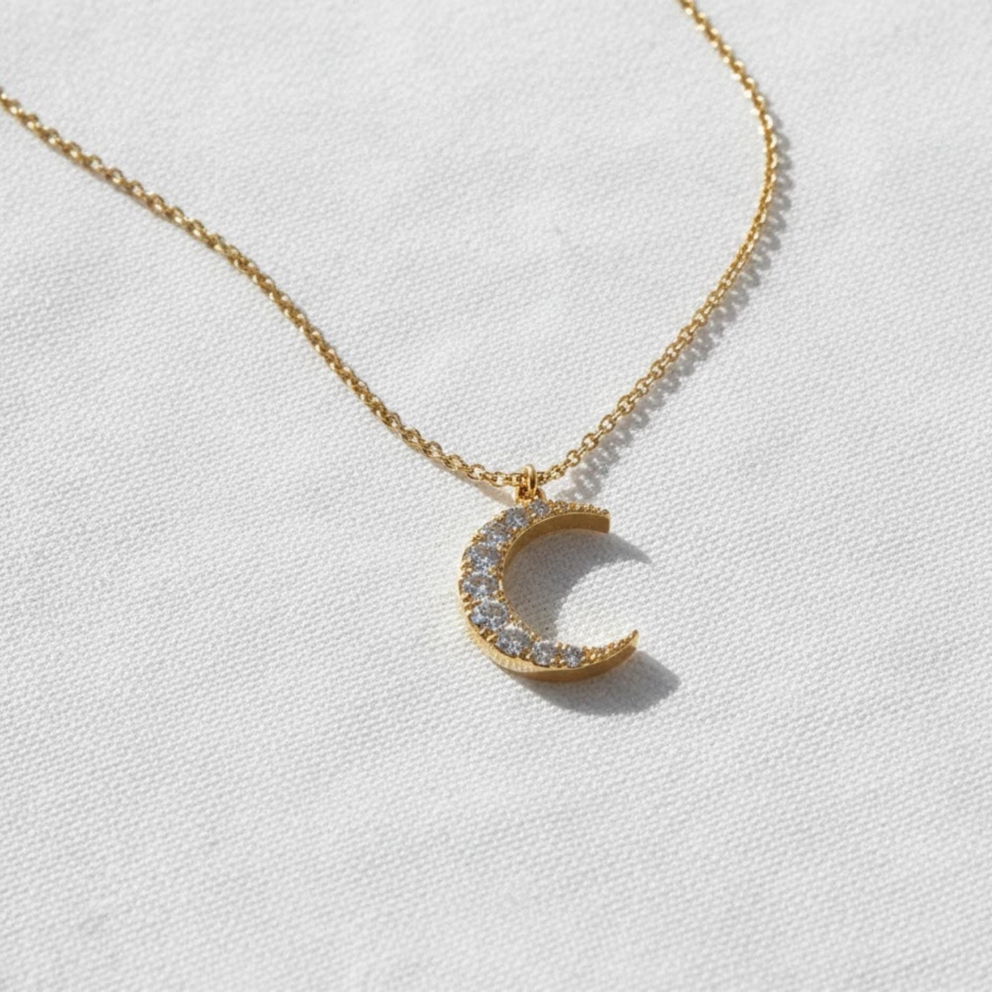 14K Solid Gold Crescent Moon Pendant Necklace