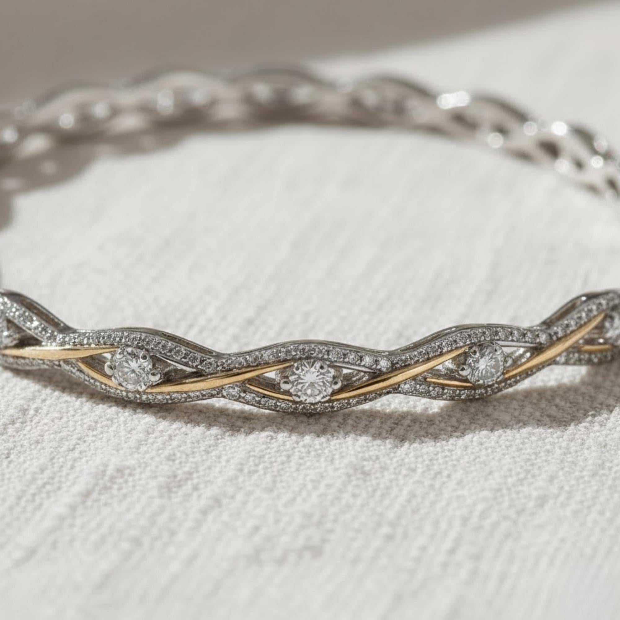 14K Gold Round Diamond Bangle Bracelet