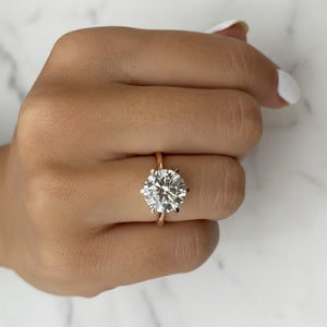 4 Ct Round Brilliant Lab Diamond Engagement Ring