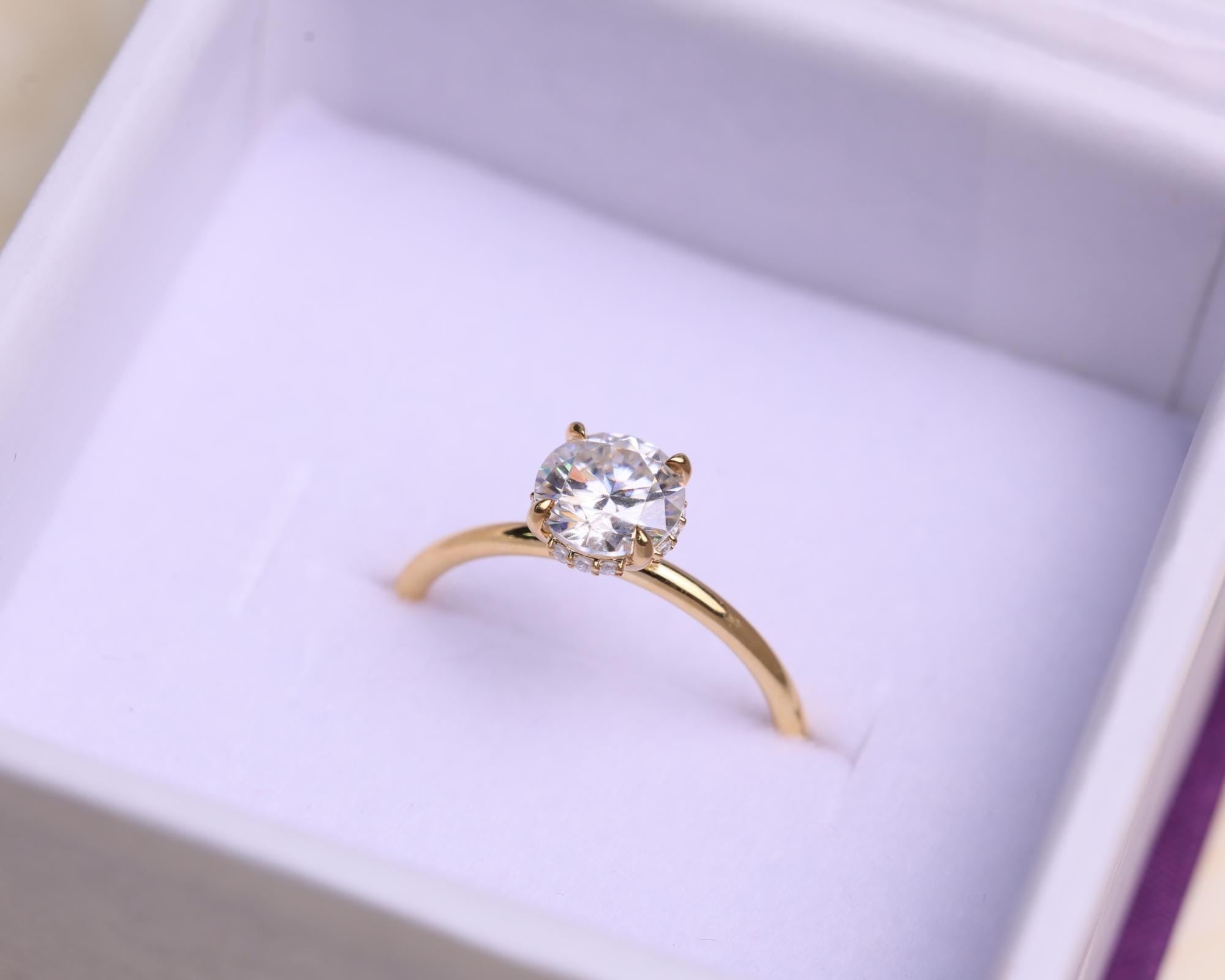 1.00 CT Round Lab Grown Diamond Engagement Ring