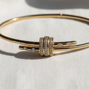 Round Cut Diamond Solid Gold Bangle Bracelet