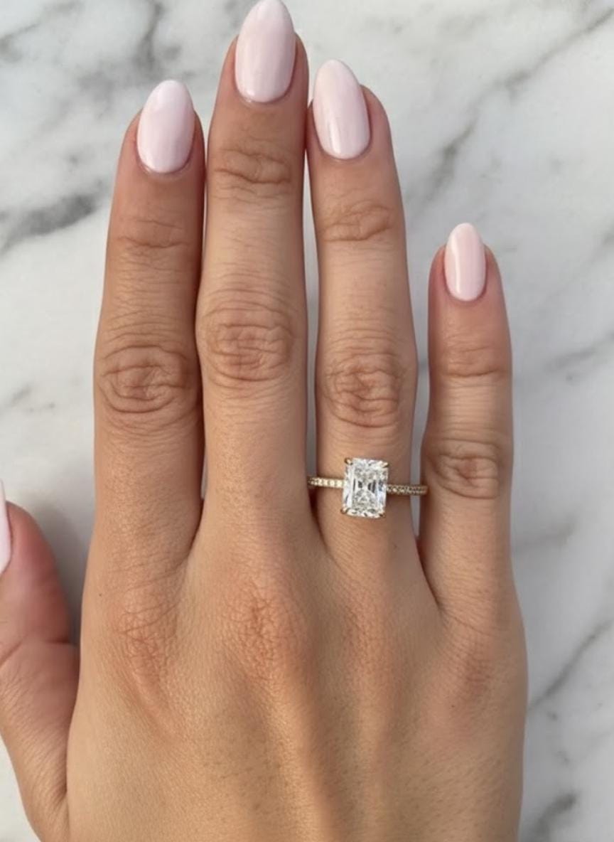 Radiant Cut Lab Grown Diamond Ring, 2–3 CT