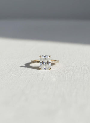 Radiant Cut Lab Grown Diamond Ring, 2–3 CT
