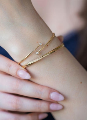 Round Cut Diamond Bangle Bracelet