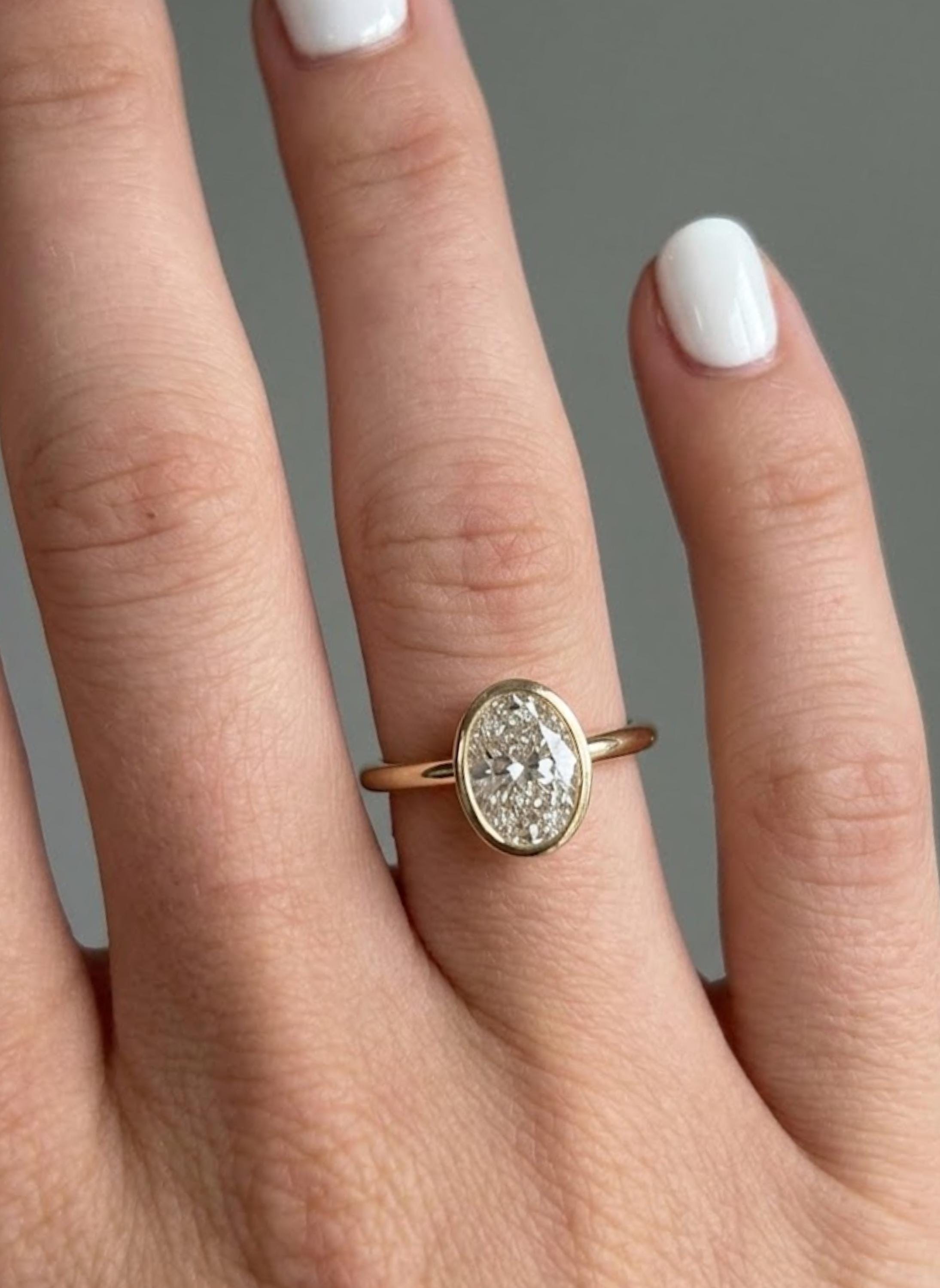 Oval Lab Diamond Solitaire Ring 14K Solid Gold IGI Certified