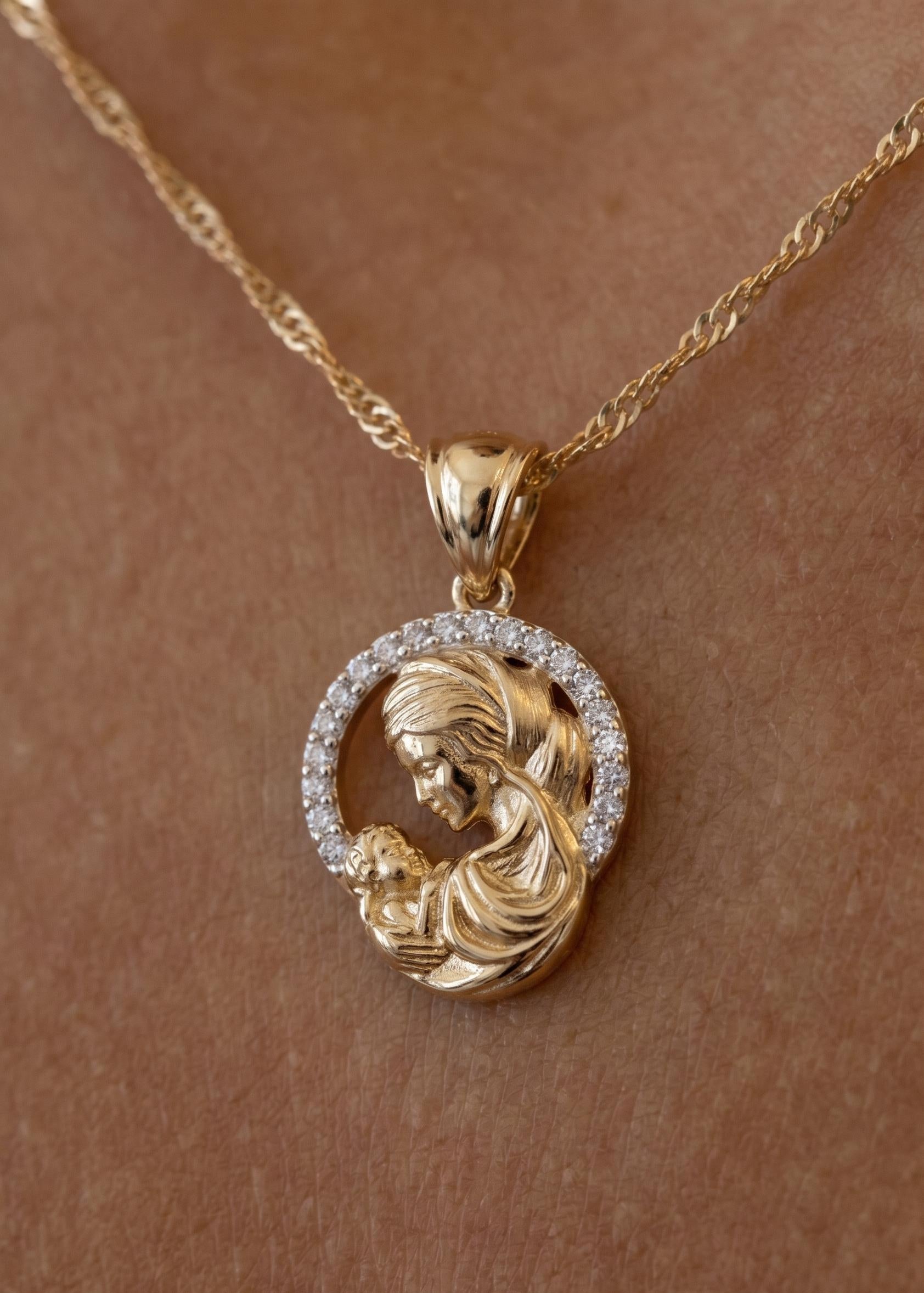 14K Gold Round Diamond Necklace With Chain for Mom