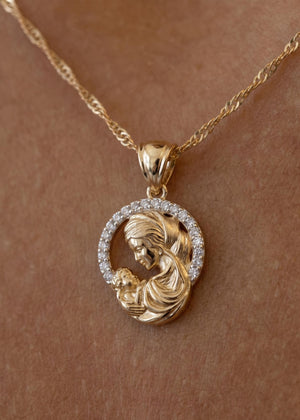 14K Gold Round Diamond Necklace With Chain for Mom