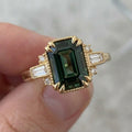 14K Solid Gold Emerald Ring with Diamond Accents, Minimal Fine Jewelry, Handcrafted Elegant Green Stone Ring for Everyday Luxury Wear